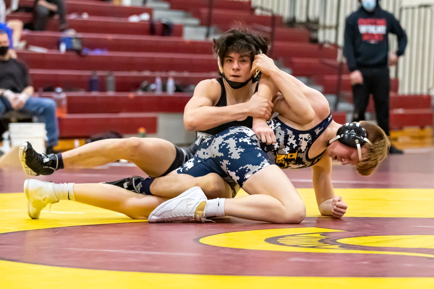 DD wrestling 138.jpg